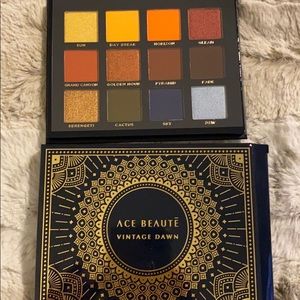 Ace Beaute Vintage Dawn palette. NIB